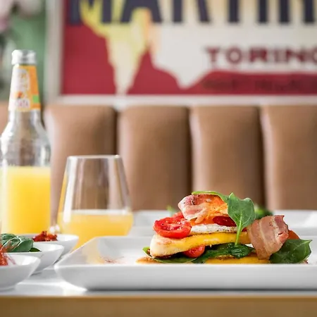 The Box - Adults Only 酒店 4*