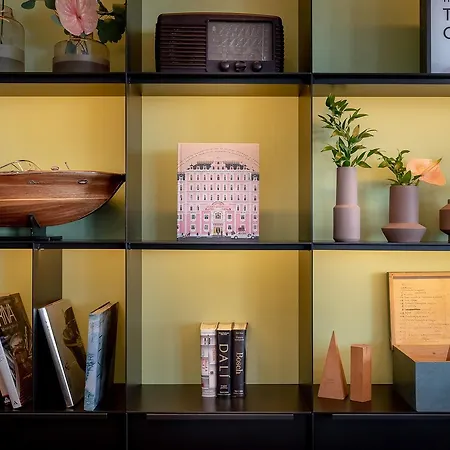 The Box - Adults Only 酒店 4*