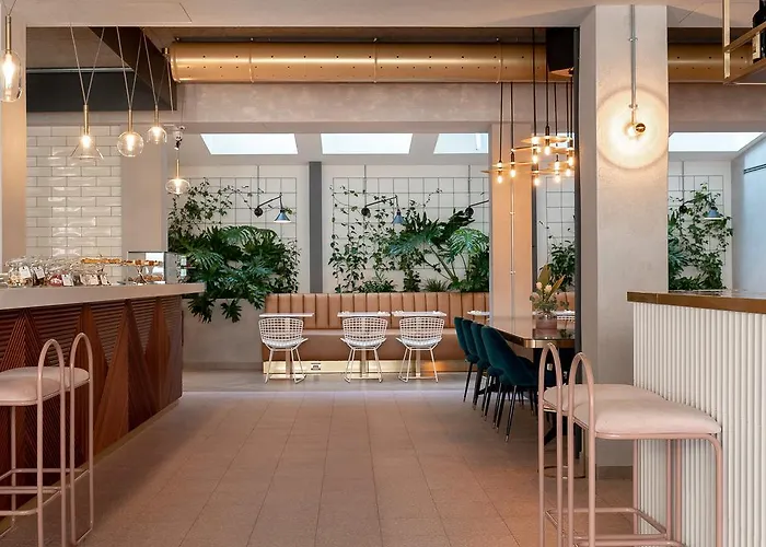 The Box - Adults Only Hotel