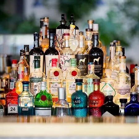 Отель The Box - Adults Only 4*
