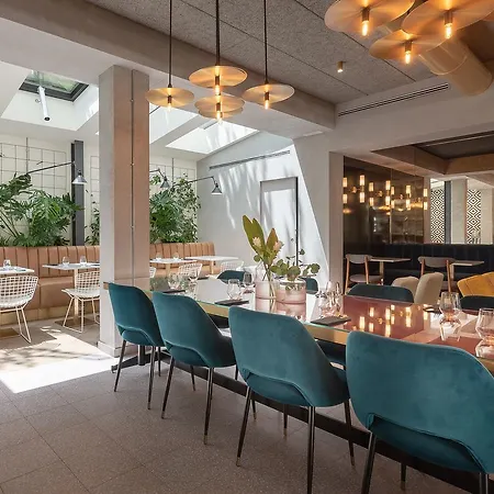 The Box - Adults Only Hotel