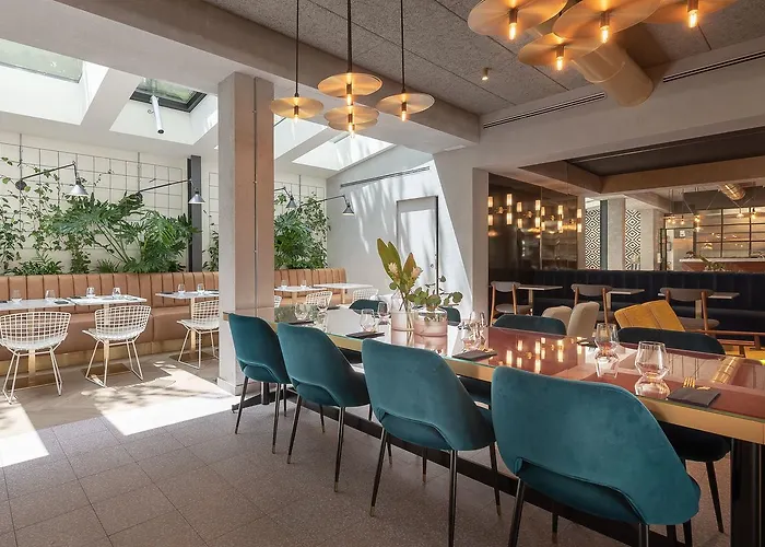 The Box - Adults Only Hotel