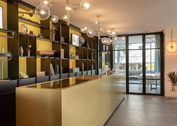 The Box - Adults Only ריצ'יונה